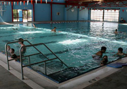 File:Sandiapool2.jpg